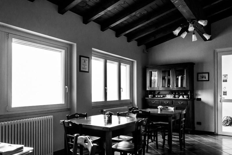 La Vecchia Cantina Stradella Exteriör bild
